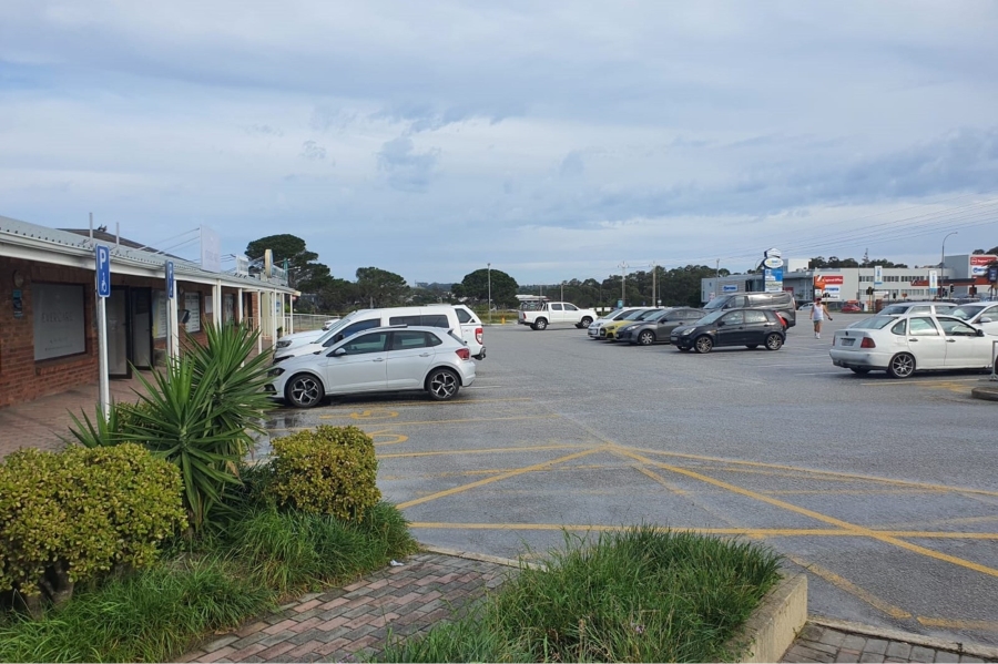 Commercial Property for Sale in Fairview Eastern Cape